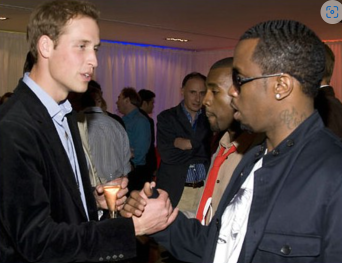 JConabicycle's tweet photo. @StephanieSidley But Diddy got the VERY SAME ACCESS to PRINCE WILLIAM! 🤣
They were even photographed together at the ONLY time that "lesser prince" Harry met him!
This lawsuit just says that Harry's name is more famous around the world than his brother--that's all it says. #NotAWin 🤣 https://t.co/mEX0TGGVai
