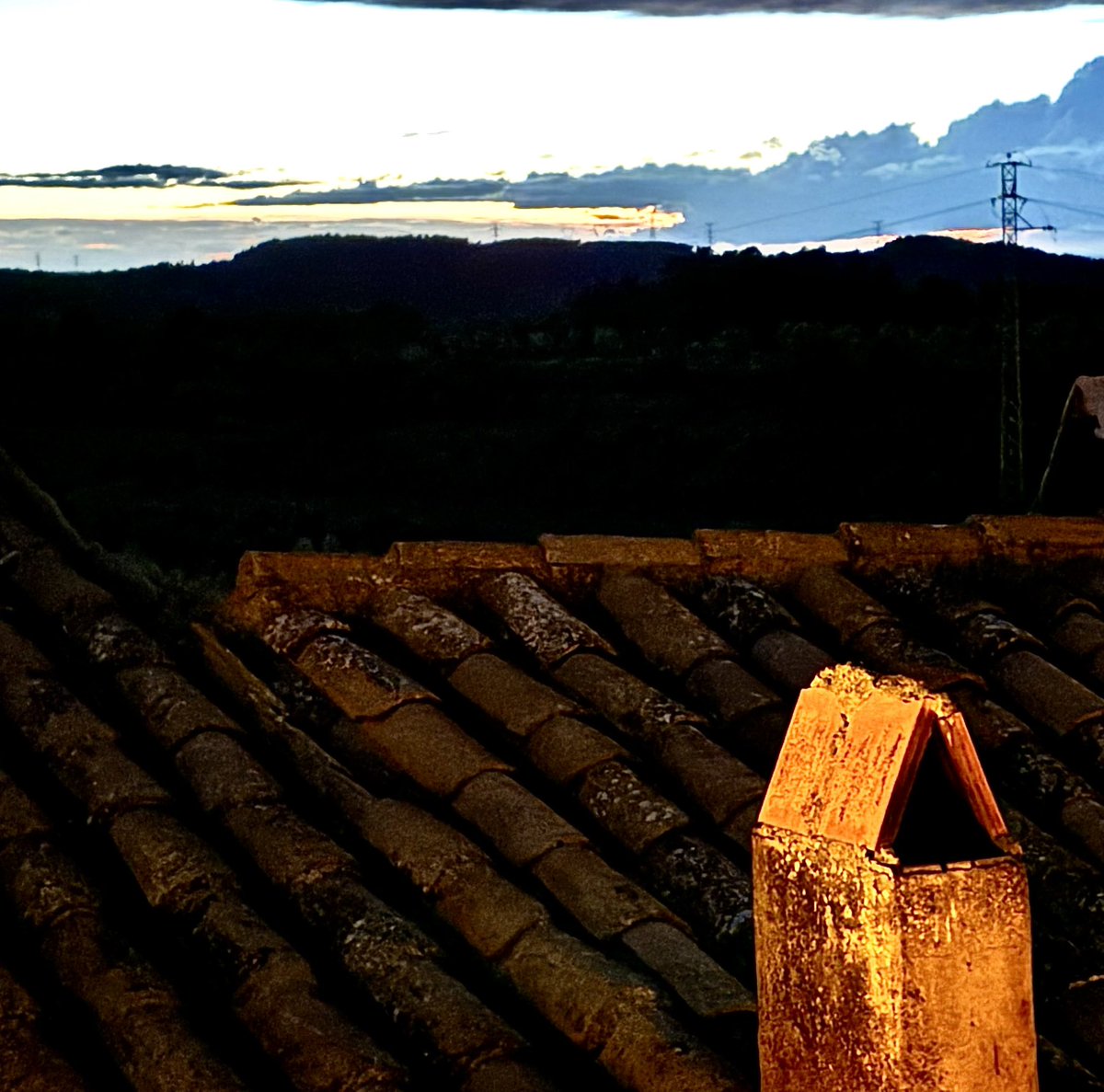 PardoMestre's tweet image. #Bonvespre #Ponent