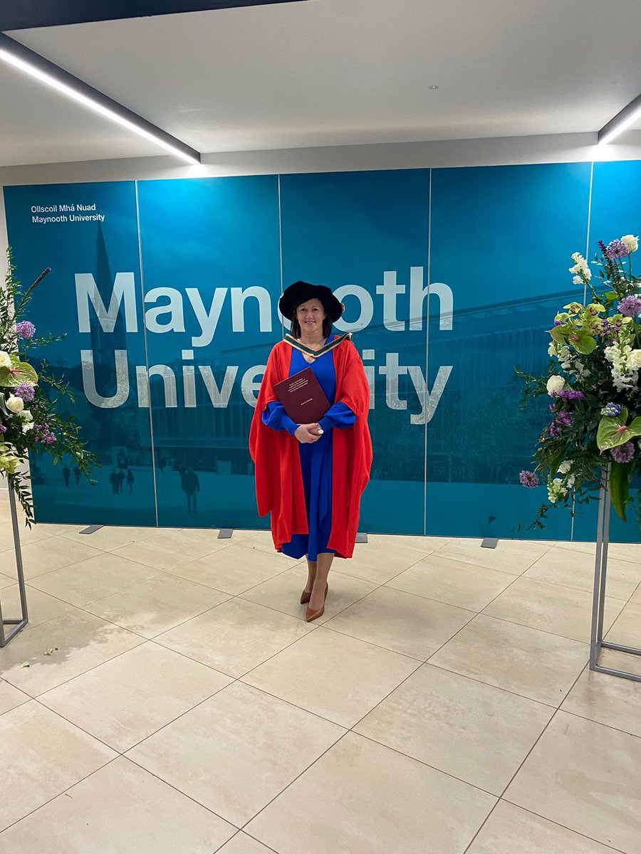 Deirdre Murphy tweet media