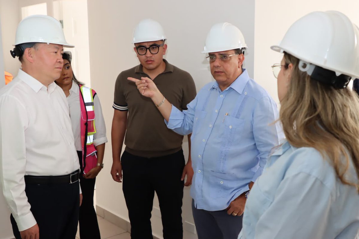 ROGELIO PAREDES tweet media