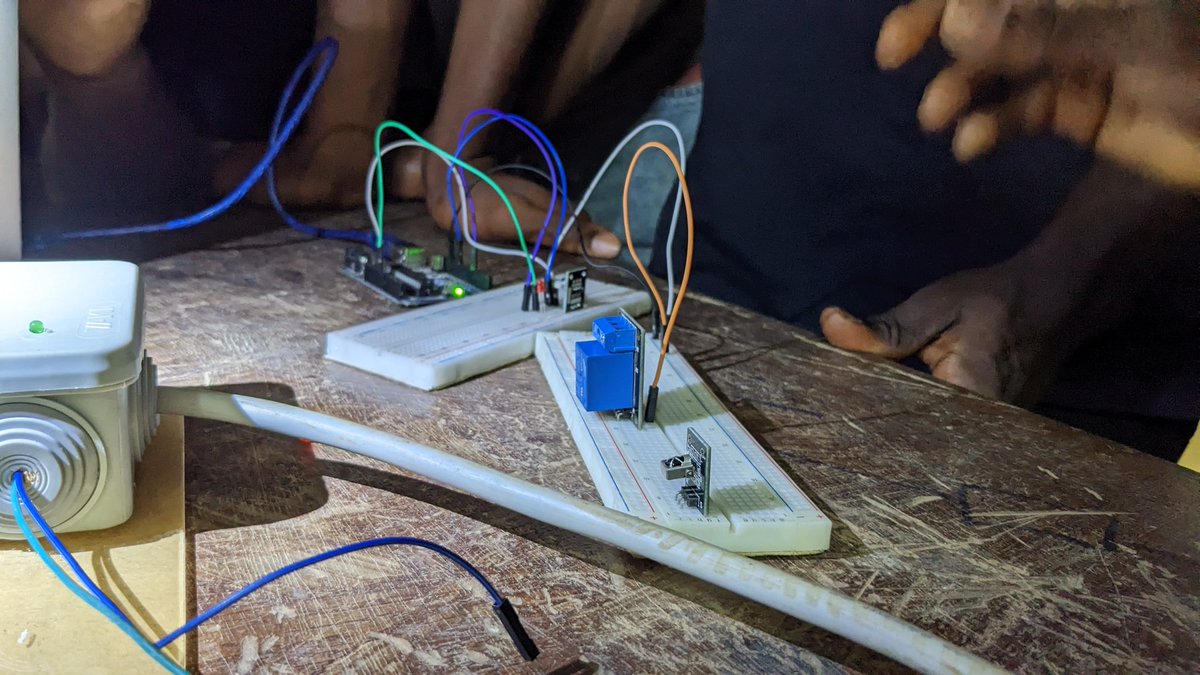 BroyLoic's tweet image. Arduino à l'école polytechnique de Lomé
#Ecolepolytechniquedelomé
#afristack