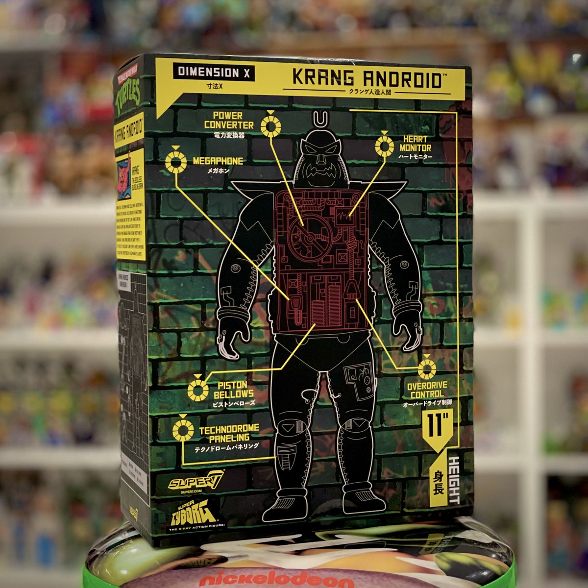 VeebsToys's tweet photo. The weirdo Warlord from Dimension X is now a #SuperCyborg from @super7store. Man, #Krang works perfectly for this style, and I love all the little mechanical features. He fits pretty perfectly with #ULTIMATESFigures, too  - just like you remember.

#TMNT #Super7 https://t.co/Mfnv6jfZ4r
