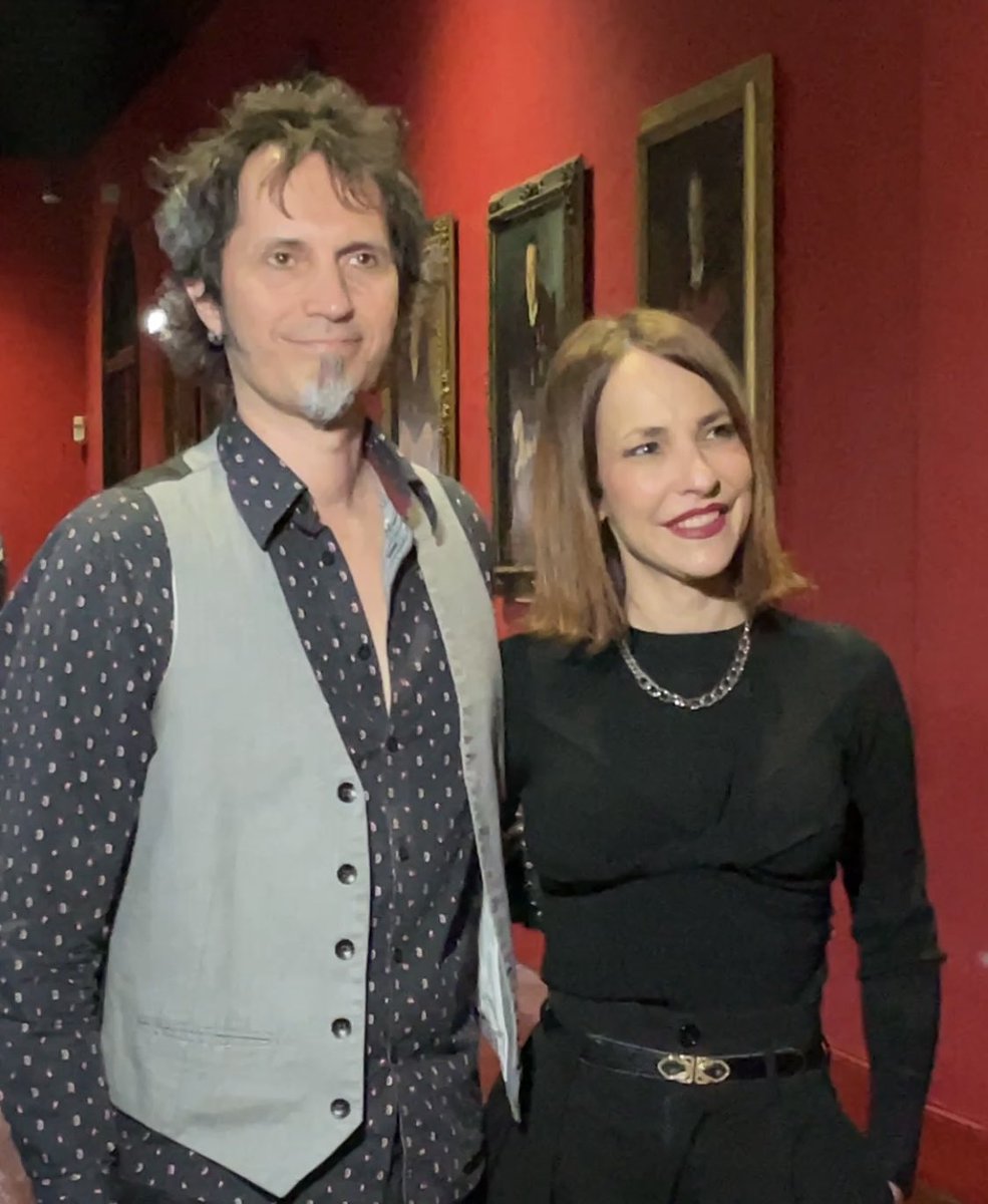 secuenciadas's tweet image. Estreno del videoclip ‘De Zaragoza a Berlín’ canción de @DavidAngulo404, dirigido por Paula Ortiz. “Fue una experiencia extraordinaria que me recordó que hacemos lo que hacemos para hacer cosas tan luminosas como esto que Laura (Gómez-Lacueva) nos empujó a hacer desde su ausencia