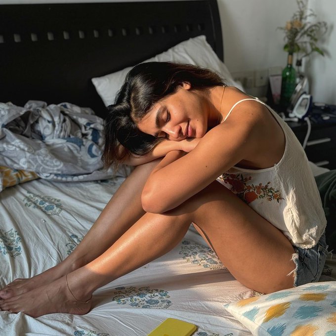 GJnnnhtW4AIdt0g?format=jpg&name=small