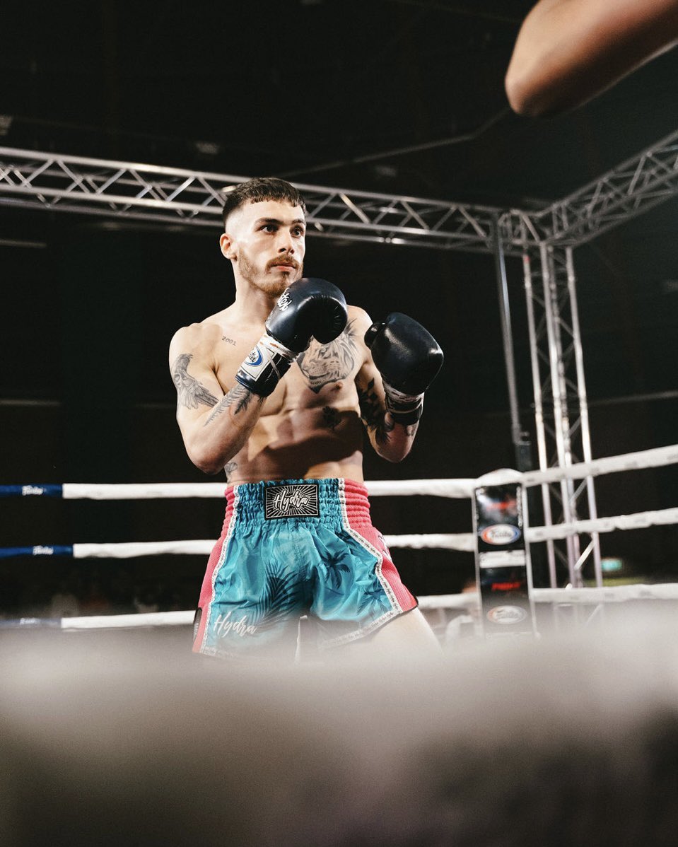 bradleymarsden9's tweet image. We move onto the next! I felt so composed and collected in there on Saturday night! Felt I had done everything right and felt I had won every round landing perfect shots! But judges seen something different I'll be back stronger! #Nakmuay #TeamSilapa #Thaiboxing #BloodShotSports