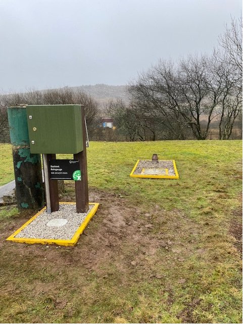 EA Hydrometry on the silver screen!  <a href="/EnvAgencySW/">Environment AgencySW</a> <a href="/HydrometryEA/">HydrometryEA</a> raingauges giving valuable context about last nights flooding in Cornwall

Really shows the value of the data that is tirelessly collected by our teams. And great that <a href="/DCfieldteamsEA/">Field Operations EA</a> recently upgraded Bastreet