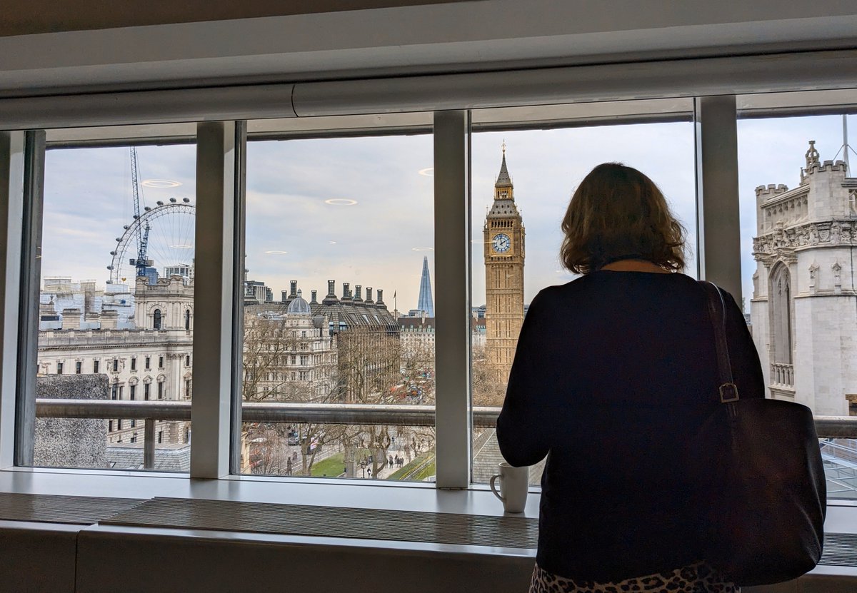 mikehakata's tweet image. Vital discussions at @NewStatesman conference on what Labour must deliver in govt. Key insights from @UK100_&apos;s  @Christophammond during the excellent Green Prosperity Plan panel.
#NSPath2Power
🧵👇