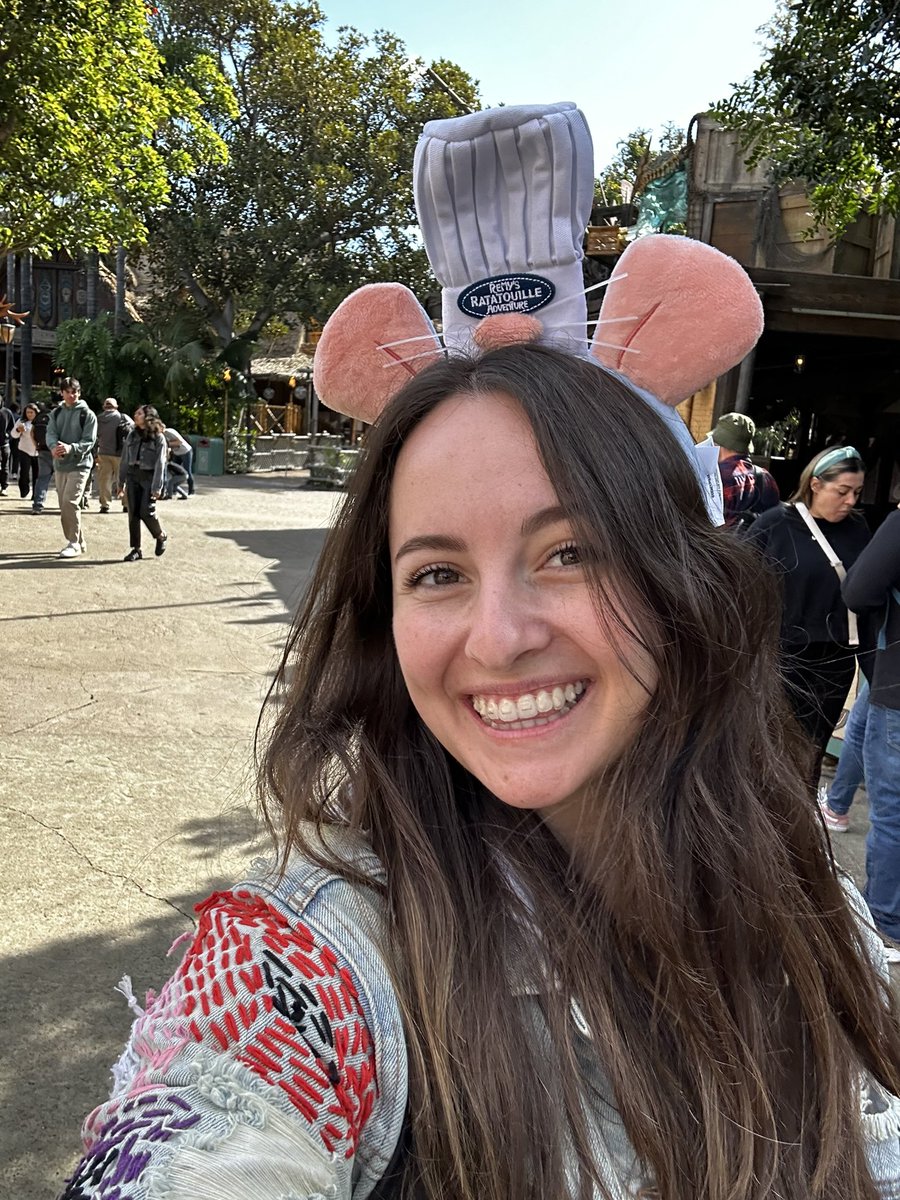jled97's tweet photo. I might be 27 today, but I doubt I’ll ever really “grow up” so here’s to a lifelong love of all things “childish” like video games, cartoons, and all things Disney! https://t.co/uYoF10fmm2