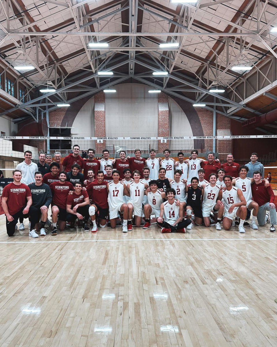 StanfordMVB's tweet photo. Will always be family 🌲❤️

#GoStanford https://t.co/IAXx30ZtPf