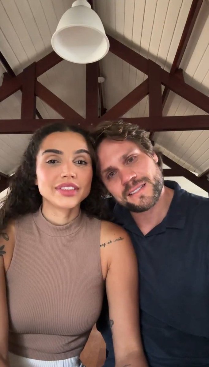 A vocês <a href="/PaulaAmorim/">Paula Amorim</a> e <a href="/BrenoSimoes/">Breno Simões</a> desejo nesse momento que Deus os conforte. Que tudo vai passar e ficarão mais fortes. Tudo no seu tempo. 🙏🏼

Sempre estaremos aqui para o que for, receba todo o nosso carinho e amor. Amo vocês!! ❤️