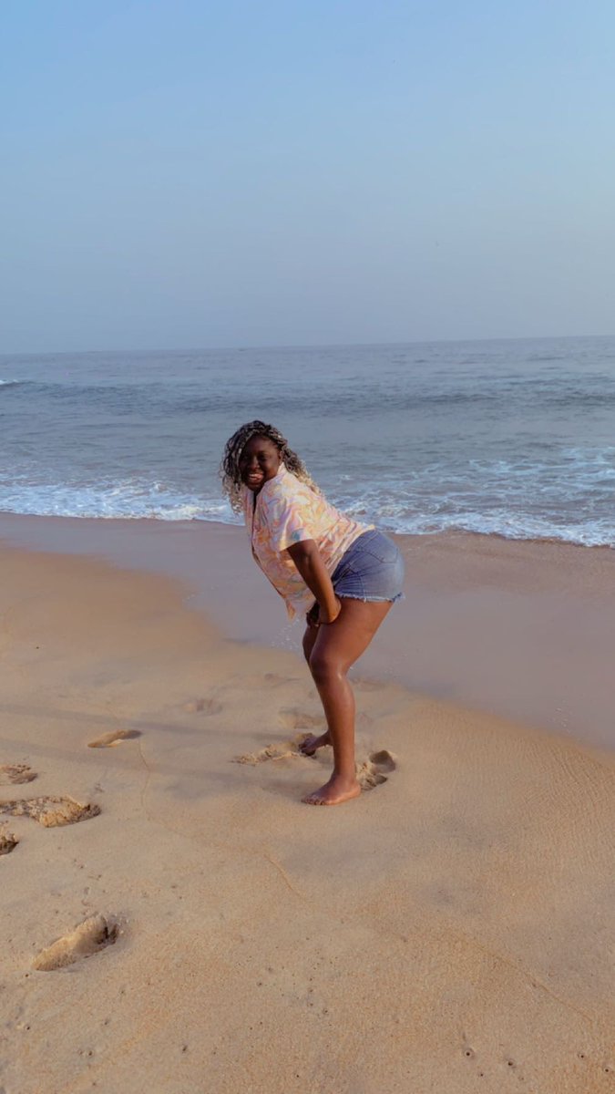 ElizabethDoebl2's tweet photo. Take a moment and rest!
Your body, mind, and soul need time to bandage up the wounds!❤️‍🩹❤️

Vitamin Sea🌊❤️‍🩹 https://t.co/ks9g64ZMpC