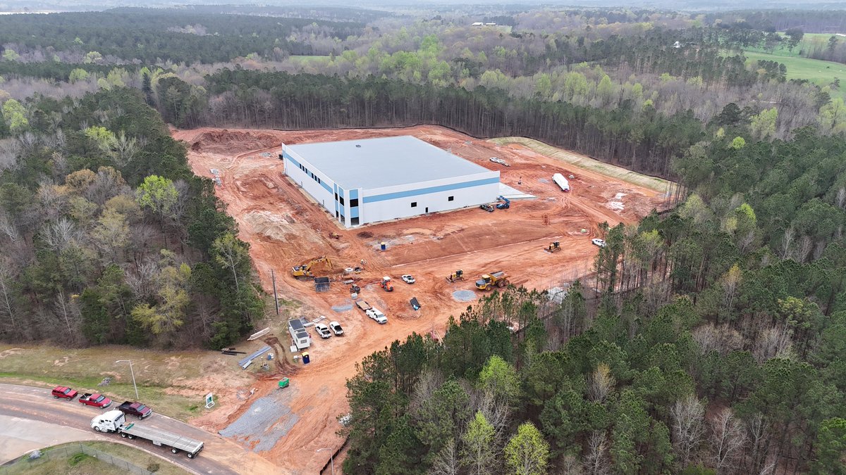 BlackwellSC's tweet image. I see a spec. 

I see a nice spec building that is in Elberton GA.

I see a home for a new tenant. 

Just DM me for more details.

#cre #sior #siteselection #retwit