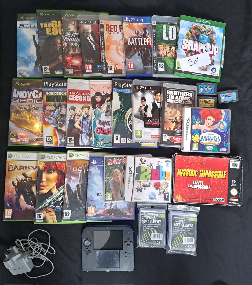 Heres my pick ups from the latest boot sale weekend! Wanna see the hunt? Link below! Hunting w/ <a href="/1UpRetroGaming/">1UpRetroGaming</a> 
.
youtu.be/TrRy-g4_oK8
.
#RETROGAMING #carboot #bootsale #bargains #MissionImpossible #gba