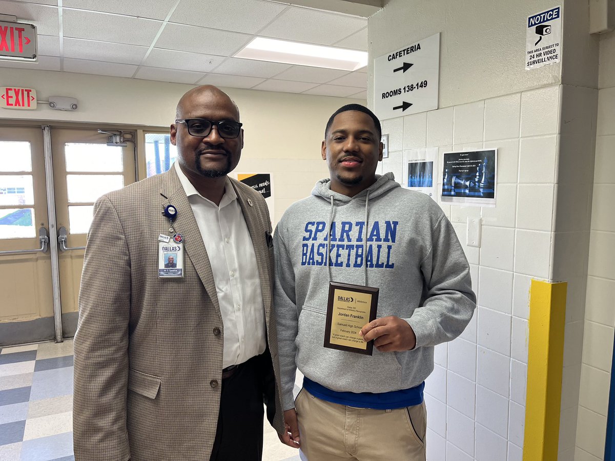 Dallas ISD Athletics (@dallasathletics) on Twitter photo Congratulations to Coach Franklin from <a href="/samuell_spartan/">W.W. Samuell HS Athletics</a> for receiving the Region 2 Coach of the Month award! Keep up the great work! <a href="/samuellsoftball/">Samuell Softball</a> <a href="/samuellhoops/">Samuell HS Boys Basketball</a> <a href="/sspartanbball/">SamuellSpartansbball</a> Congratulations to Coach Franklin from <a href="/samuell_spartan/">W.W. Samuell HS Athletics</a> for receiving the Region 2 Coach of the Month award! Keep up the great work! <a href="/samuellsoftball/">Samuell Softball</a> <a href="/samuellhoops/">Samuell HS Boys Basketball</a> <a href="/sspartanbball/">SamuellSpartansbball</a>