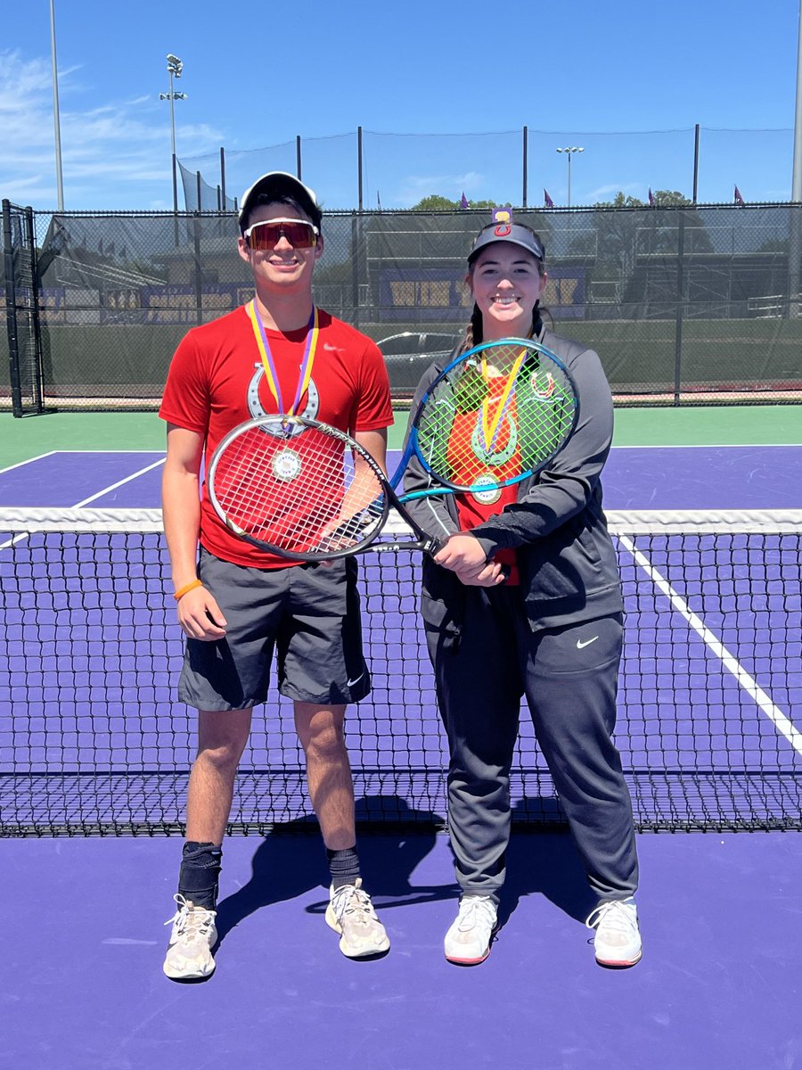 1st place mixed doubles at Liberty Hill JV Invitational- Russ Pedigo/Amy Waller ⁦@BeltonISD⁩ ⁦@LakeBeltonHS⁩ ⁦@BeltonISDAth⁩