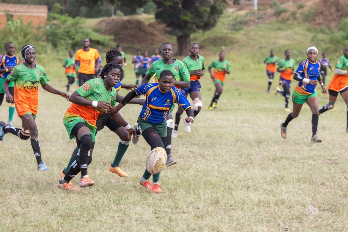 Eyes on the prize 👀 📸: @fulltimemugisu #SheWolvesRugby #NileSpecialRugby