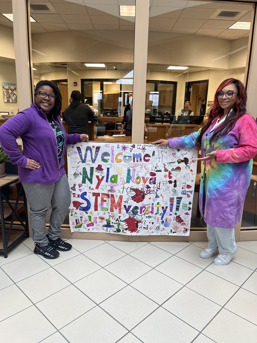 Mrs. Hopper tweet media