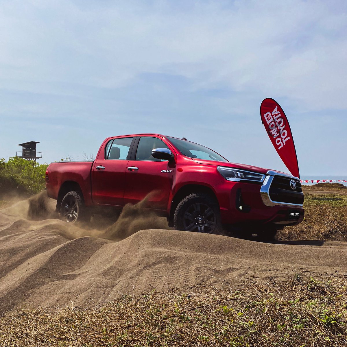 ¡Experiencia de verano 4x4!
Pusimos a prueba en una pista hecha para llevar al límite a nuestro Hilux y el resultado fue impresionante. 

#ToyotaGuatemala #LoMíoEsToyota #Experiencia4x4