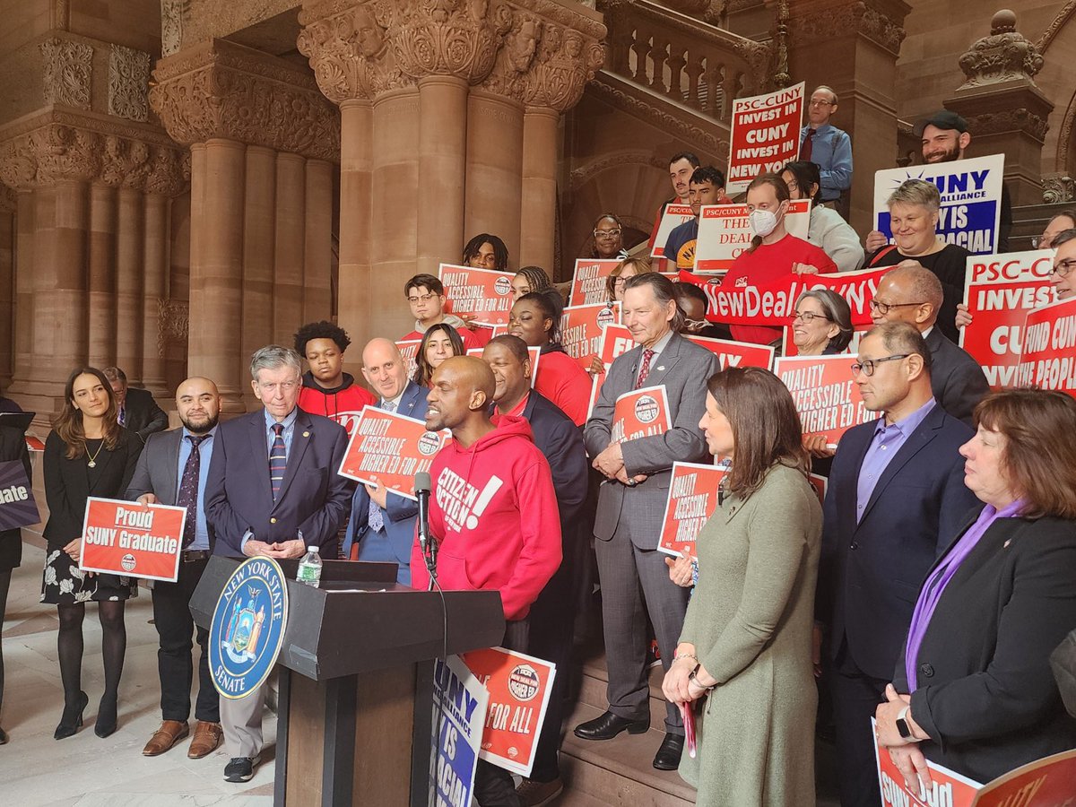Rally for a #NewDealforCUNY today at the Capitol. Public education is a necessity & I am proud that both one-house budgets provided necessary capital and operating funds needed for @CUNY & @SUNY. In these final days of budget negotiations, we cannot forget our students.