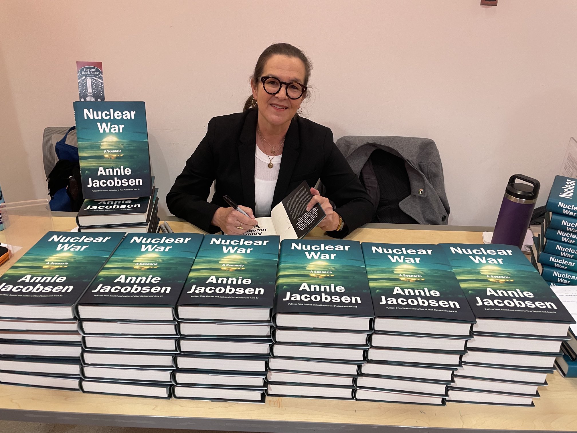 Annie Jacobsen on X: "Signed books avail @HarvardBooks. Amazing event (????) ???? https://t.co/w2GLbiMmyo" / X