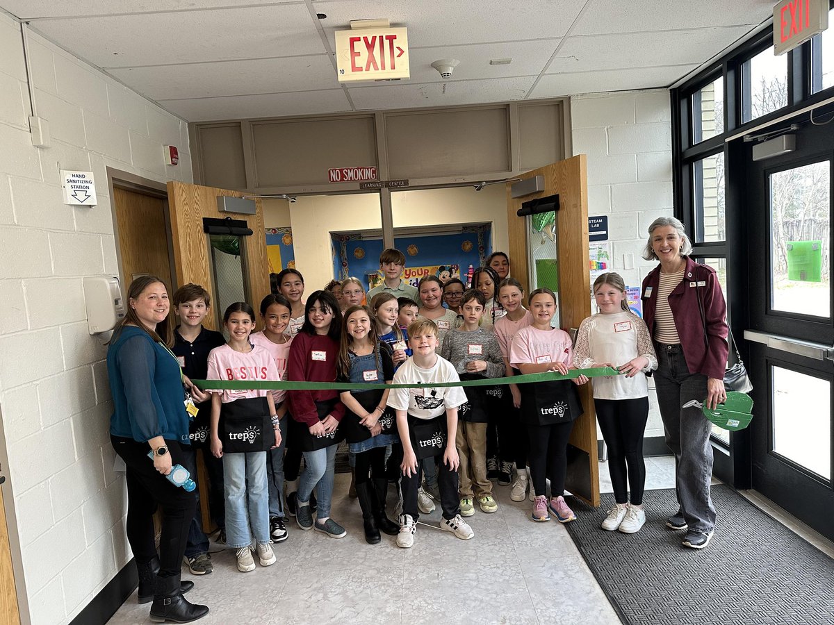 Borough Schools 1st Trep$ Marketplace was a success! Thank you Morris Plains for your support of the worlds newest entrepreneurs! I am so proud of my 5th graders! 
<a href="/WeAreMPSD/">MPSD</a> @TREPSEDU <a href="/EFofMP/">EFMP</a>