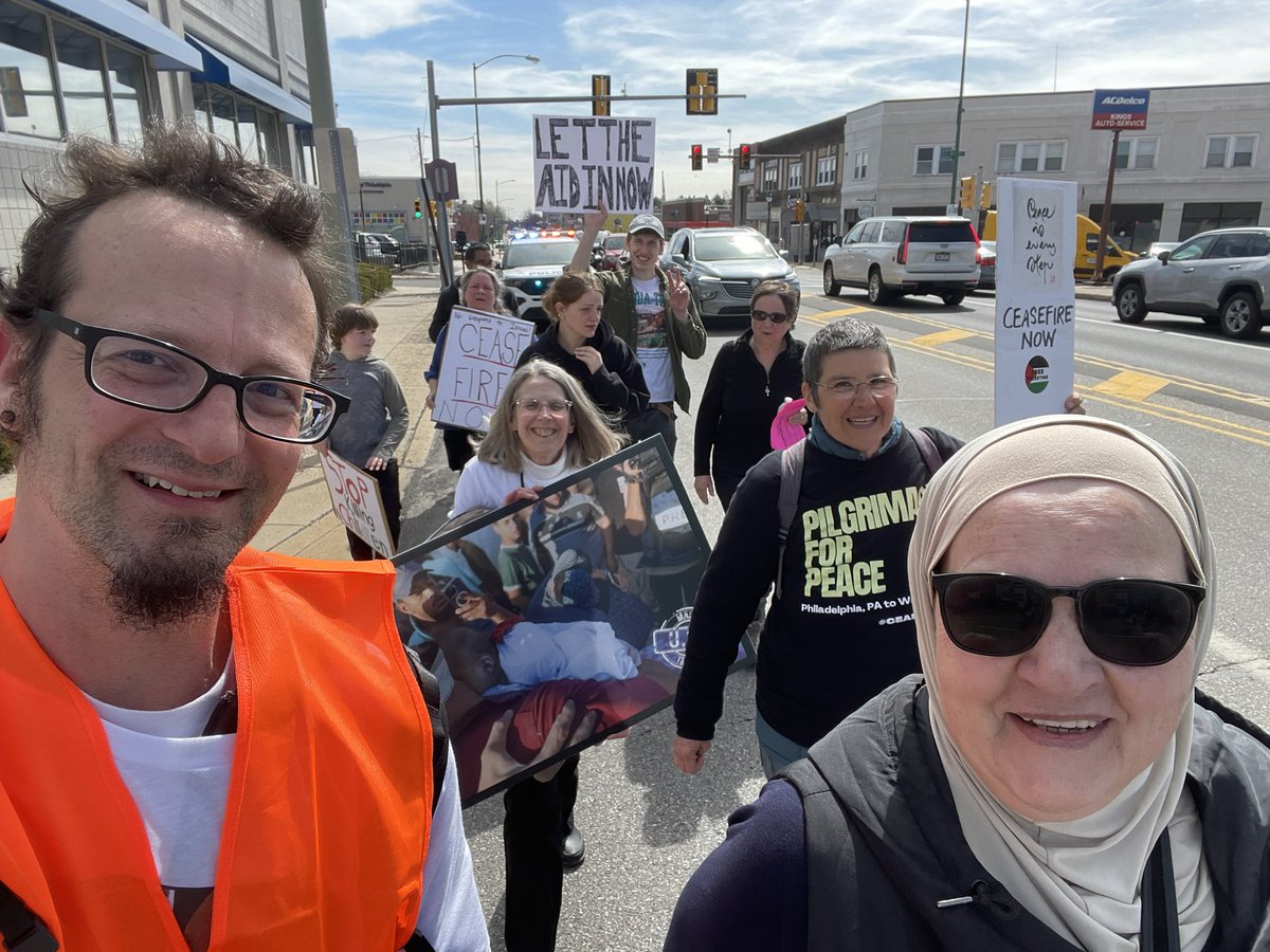 Day 3 of our Holy Week peace pilgrimage!!! It was another incredible day. 

Definitely a highlight from today was this right here - a truly holy encounter. 

There was a family coming out of a shop as we walked by… when they saw us, they we’re so moved that they jumped right in