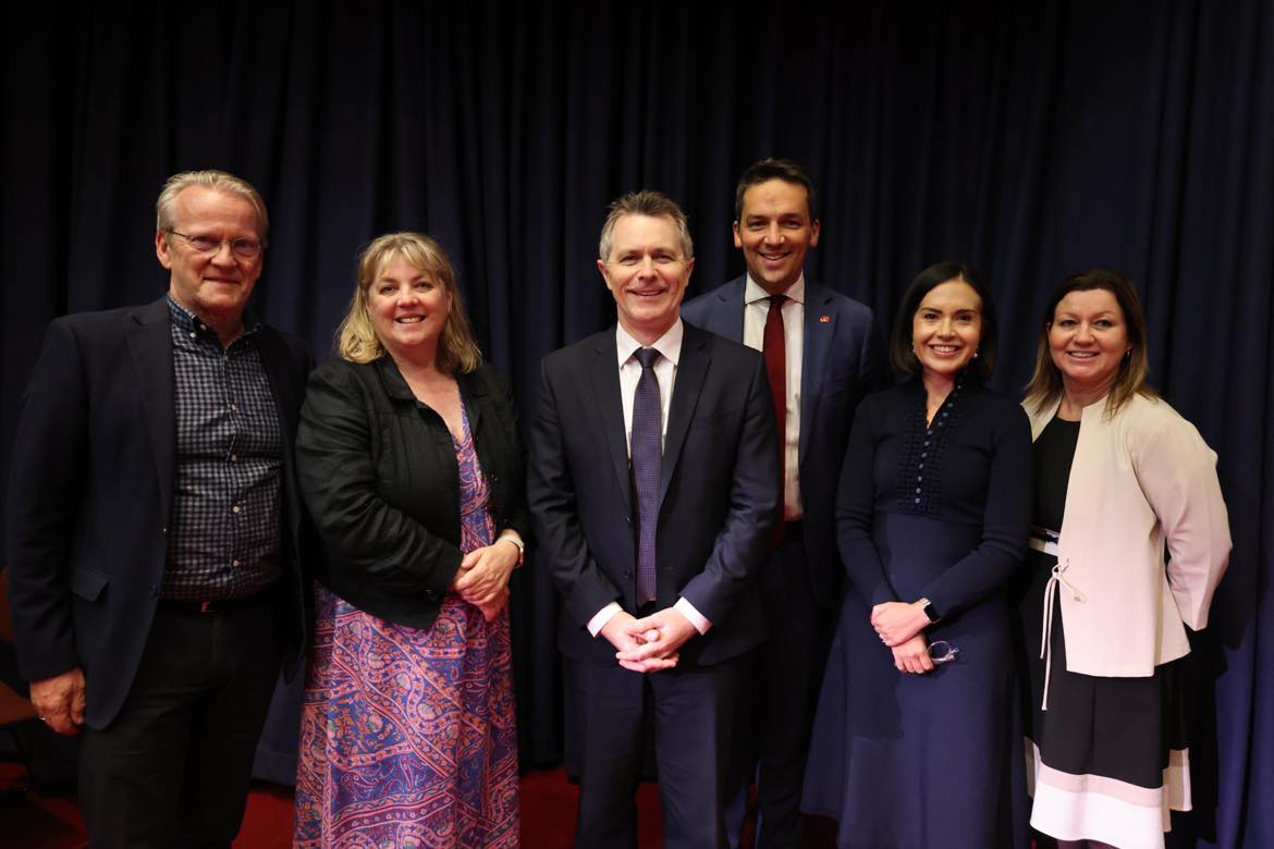 There can be no equity in education without fully funding public schools, and it's encouraging to hear the commitment from @JasonClareMP, @pruecar & @BBoyerMP to achieving this. This is a once in a generation opportunity. Let's make it happen! #auspol #nswpol #saparli