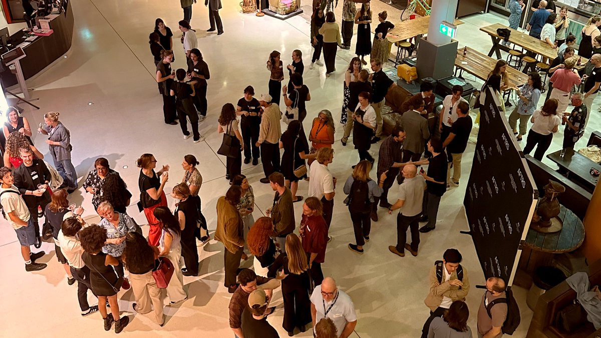 Last night, at the AFTRS showcase, our talented graduates of the of the Bachelor of Arts Screen: Production and Master of Arts Screen returned to the School to meet and network with screen industry professionals.