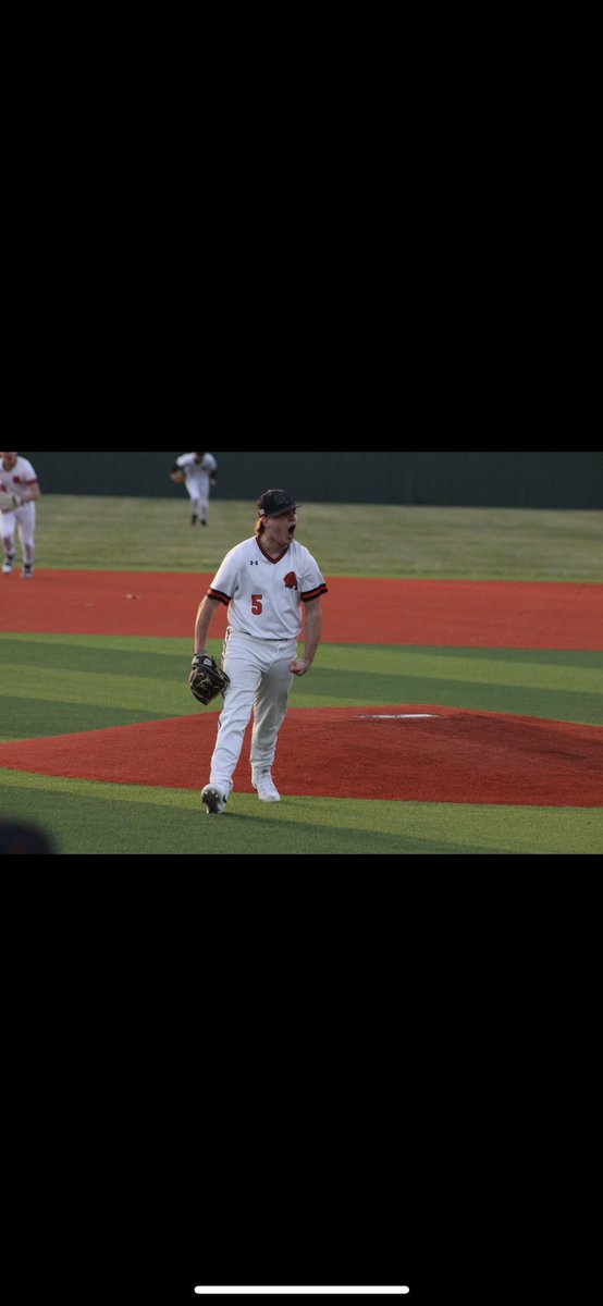 Hunter Roughton (@roughtonhunter) on Twitter photo Pitched against a great huntsville team today , Both teams (11-2).
Went 5 2/3 inn, 6 H, 1ER, 6ks. Gravette wins 4-2! THE BOYS ARE HOT 12-2! <a href="/HCCscottieBSB/">Scottie Baseball</a> Pitched against a great huntsville team today , Both teams (11-2).
Went 5 2/3 inn, 6 H, 1ER, 6ks. Gravette wins 4-2! THE BOYS ARE HOT 12-2! <a href="/HCCscottieBSB/">Scottie Baseball</a>