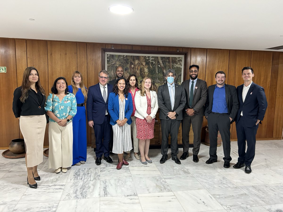 ITI’s #tech delegation in Brazil visited <a href="/casacivilbr/">Casa Civil</a> for a discussion on #AI policy and stakeholder engagement during the drafting of Brazil’s AI policy.