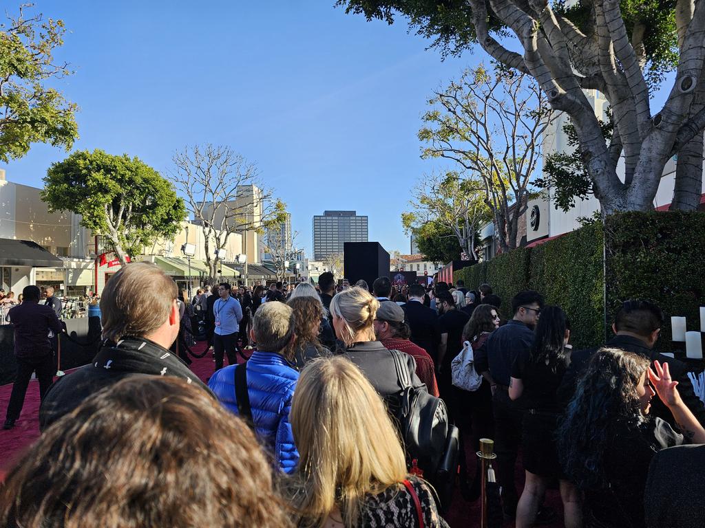 cristalandcris's tweet photo. Our first red carpet movie premiere! And of course, it's horror movie! @20thcentury  #TheFirstOmen #Horror #Movies  #20thCentury  Thank you April for having us! @Like__It__is https://t.co/doUY8o8NtX