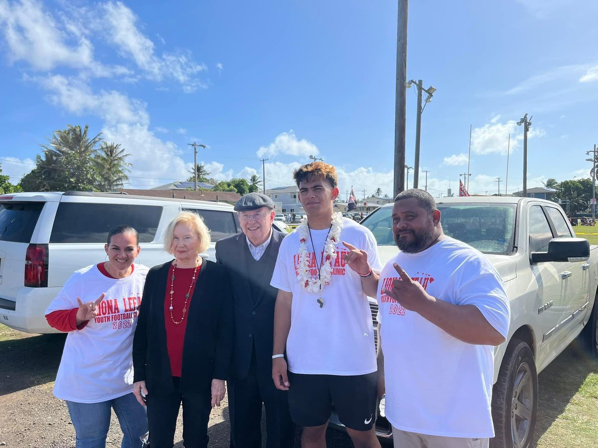 What’s good family! Link is officially up in my bio to register your keiki for my 2nd annual “free” youth clinic! Thank you to all those who supported last year, we’re excited to do it again!! ❤️ 📍 Kahuku High School 📅 May 18th ⏰ 9am Grades: K - 6th Thank you 🤘