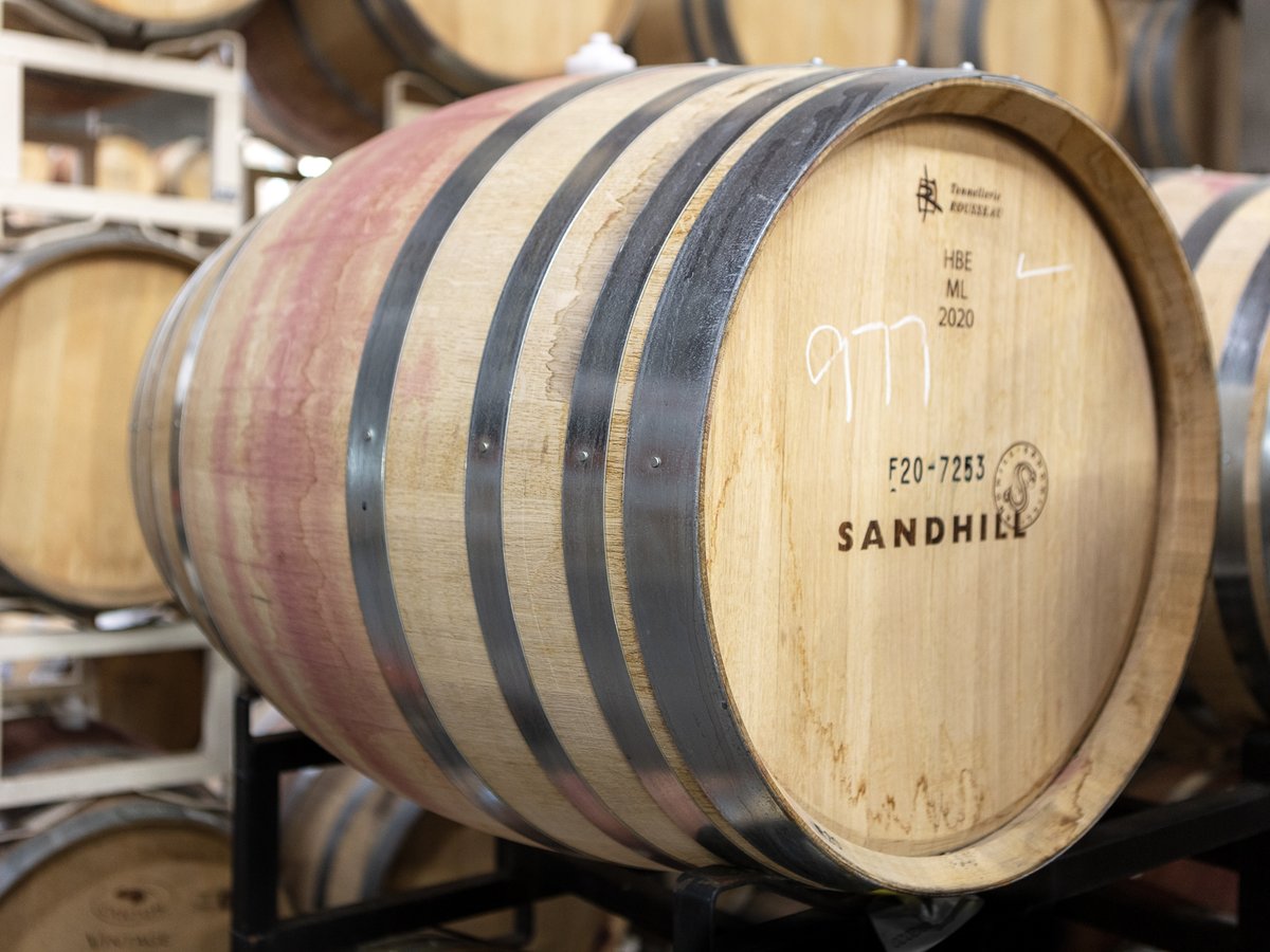 Ever wonder why oak barrels are used in winemaking? Oak adds texture and flavours such as vanilla, soft baking spices, mocha and even caramel, resulting in richer tasting wines. This is one of the many ways our winemaker creates flavour and complexity to our award-winning wines.