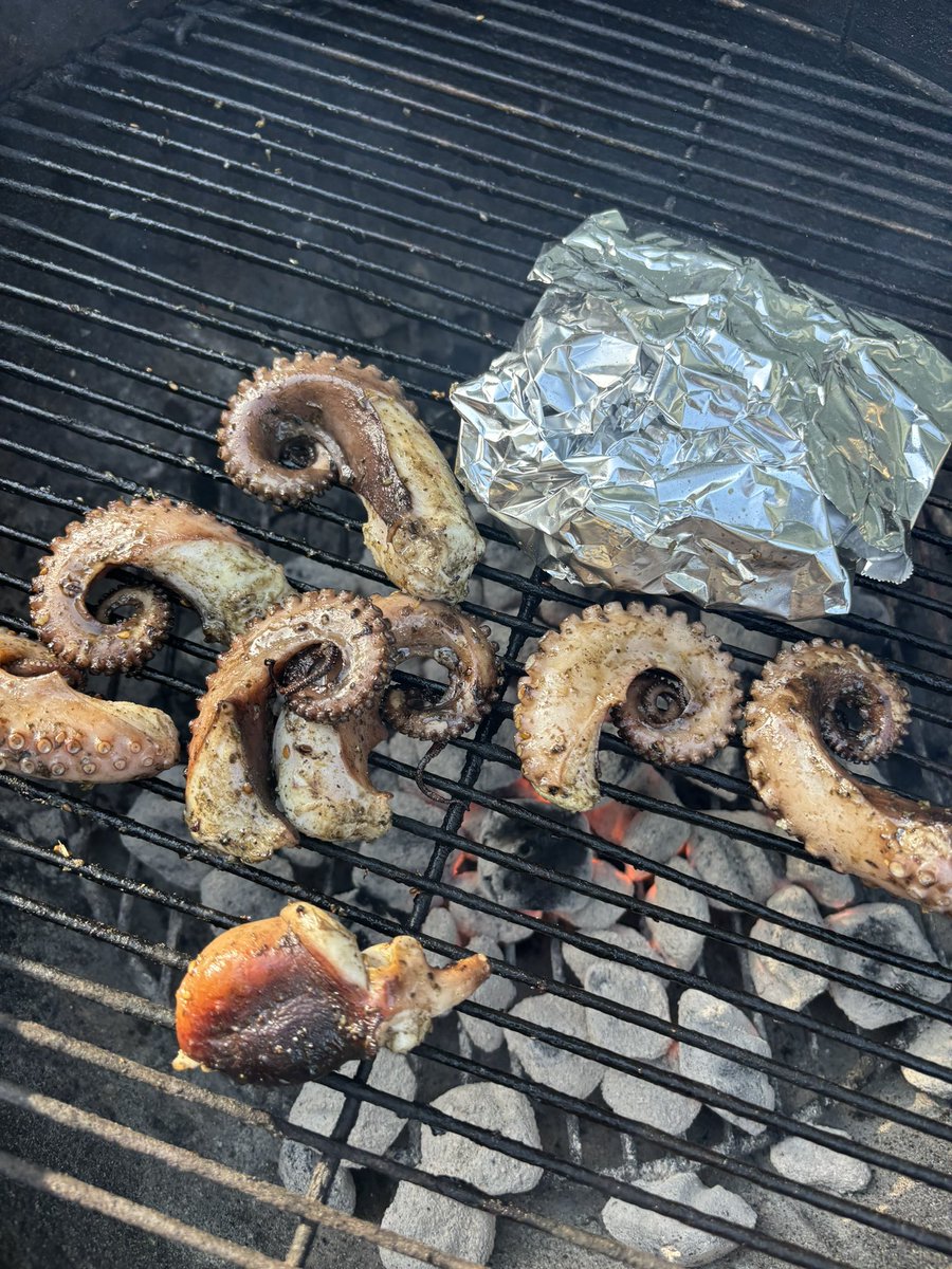 Tostadas De Pulpo aka Octopussyadas. Murdered it.