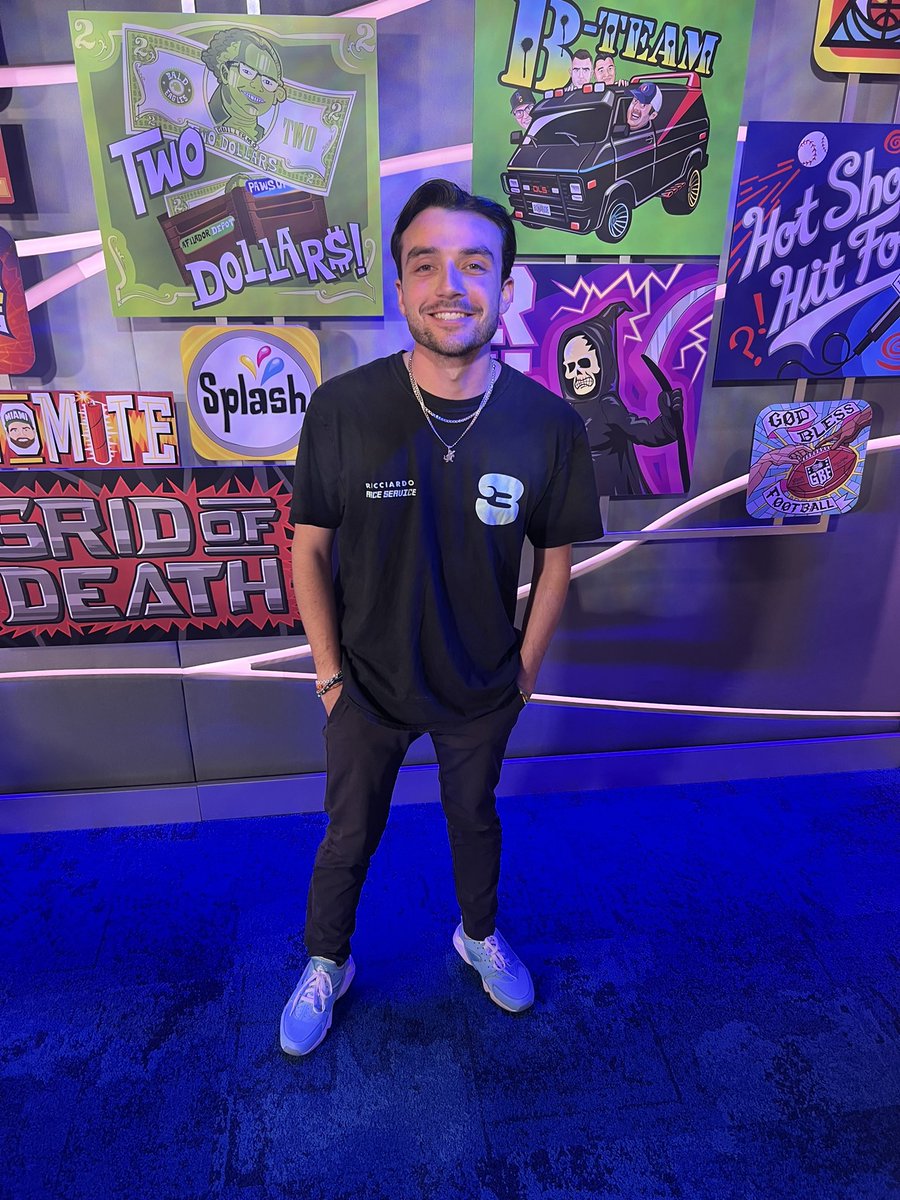 Ethan Budowsky tweet media