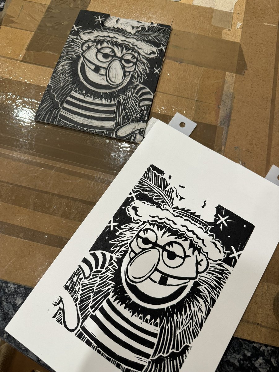 gingertotty's tweet image. Just doin’ the gold toof on a Dr Teeth “Toof Free FOUR” print for a customer… 

If you’d like one for your favourite muppet, they’re £35 + Postage 

#muppets #muppetart #mhhsbd 
#artforsale