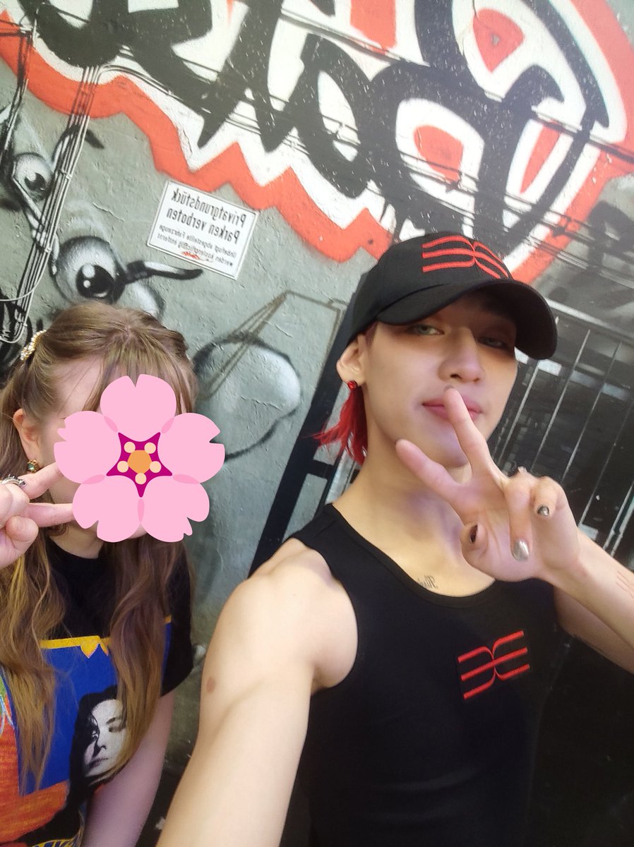 Rosaghase's tweet photo. Thank you so much for the concert @BamBam1A, you're even more handsome in person #BamBam #AREA52inFrankfurt #AREA52 https://t.co/i3R1yTpJeY