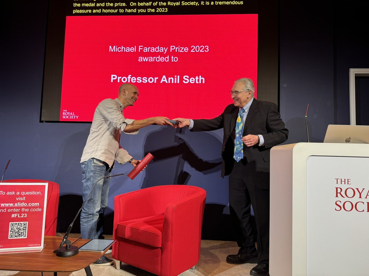 Congratulations to @anilkseth both on the award of the Faraday prize and on giving a fantastic lecture this evening @royalsociety on consciousness