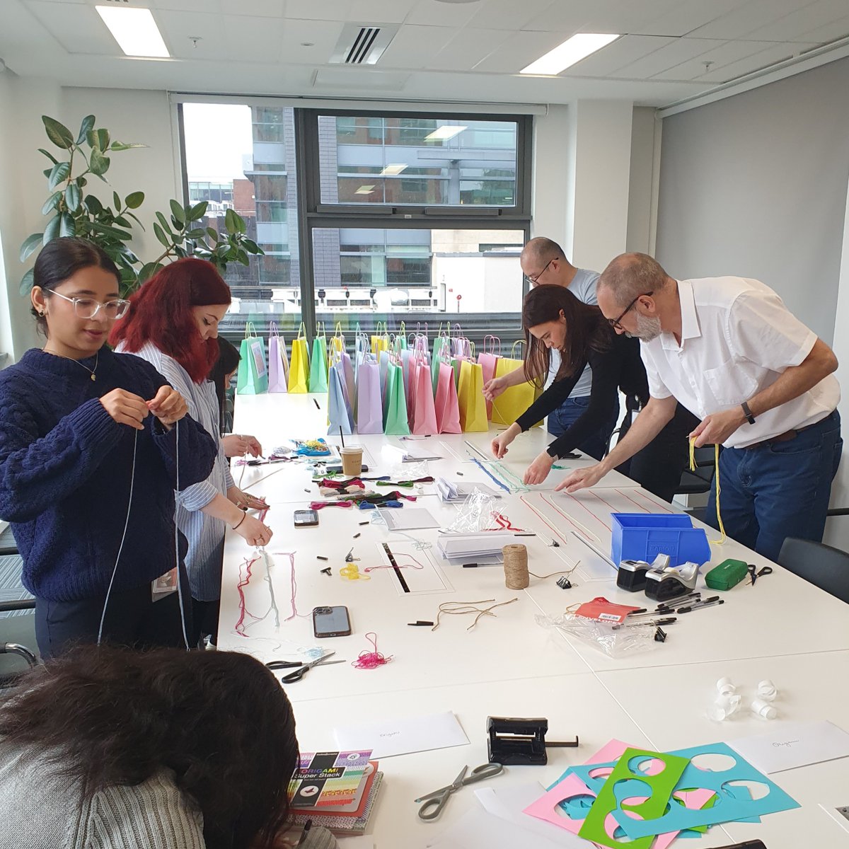 A huge thank you to @lathamwatkins who recently chose Ronald McDonald House Charities UK as their charity of the year! 🙌 And last week they created 60 Easter amazing craft bags to give the children something fun to do while staying in our #Manchester House over #Easter. 🐰❤️