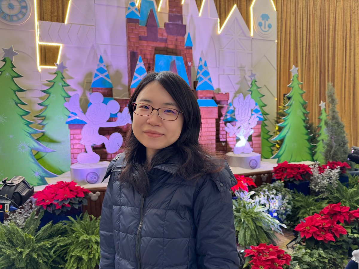 Here are the middle three #3MT competitors: Anoud Ailabouni (<a href="/WSUPharmacy/">WSU CPPS</a>); Ali Asiri (@wsucoe); Xianmei Wu (<a href="/CarsonCollege/">WSU Carson College of Business</a>).