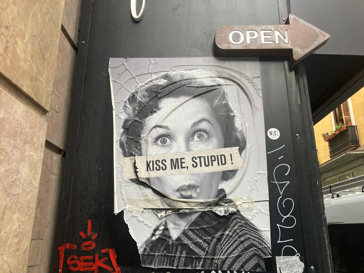 Sintonía Confesional 🪩 / Marzo 2023 📅 / Last dance, last chance for love 💃🕺.  Marchando el último repaso de canciones, las que he ido escuchando a lo largo de este mes: himnos recientes, vídeos para enmarcar y avanzas de discos esperados.
…estiradoenlapistadebaile.blogspot.com/2024/03/sinton…