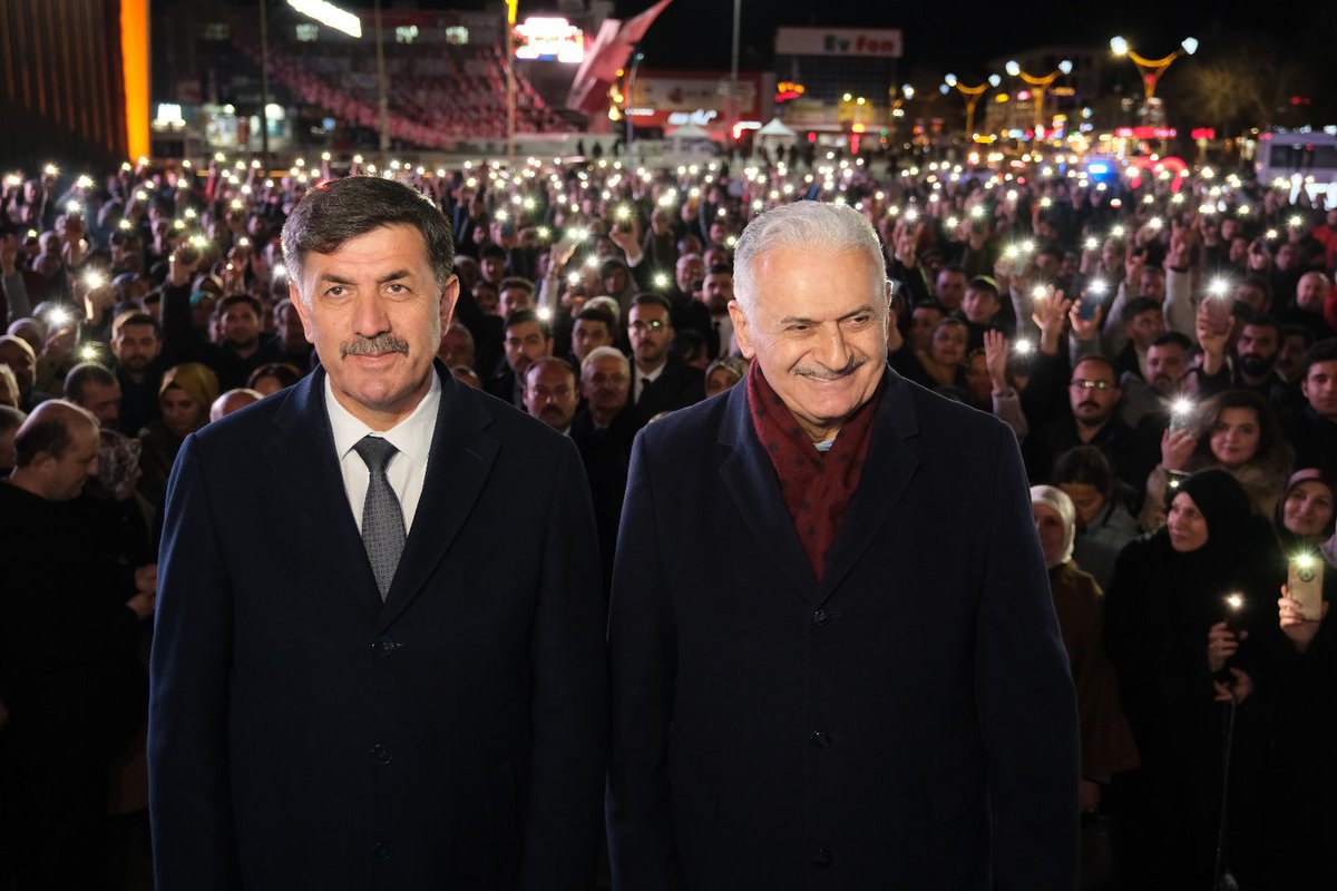 #Cumhurİttifakı Seçmen İletişim Merkezi'nde hemşehrilerimizle birlikteyiz.

Erzincan Hazır, Erzincan Kararlı!

 <a href="/aksunbekir/">Bekir AKSUN 🇹🇷</a> Başkanımızla durmak yok, yola devam...

Teşekkürler Erzincan ❤️