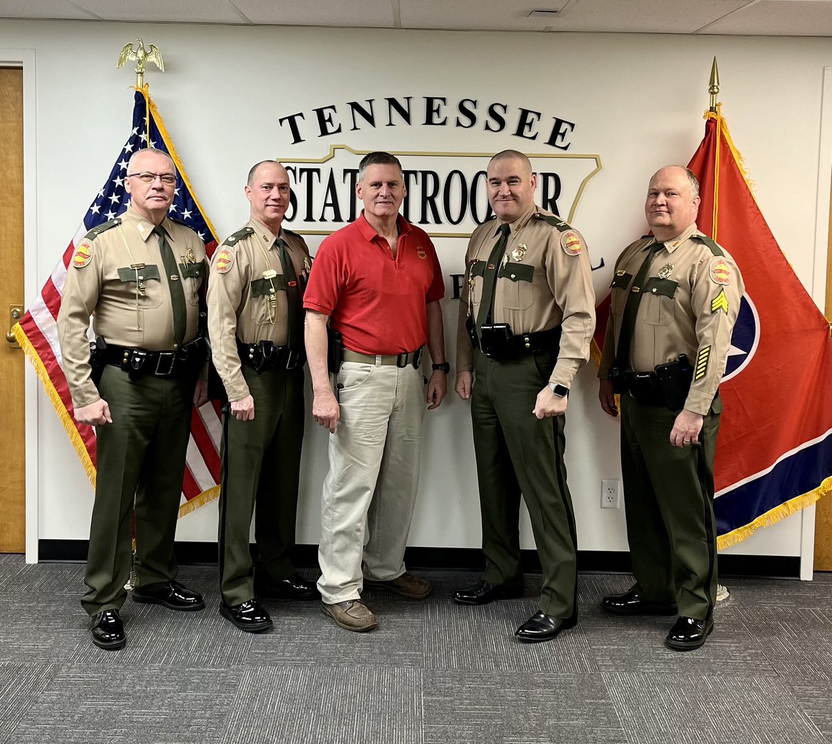 After 17 years with the @TNHighwayPatrol Trooper David Hickey has retired. His last assignment was in our Pupil Transportation Unit. Thank you for your service to the great state of Tennessee. Congratulations and I wish you all the best on your retirement!