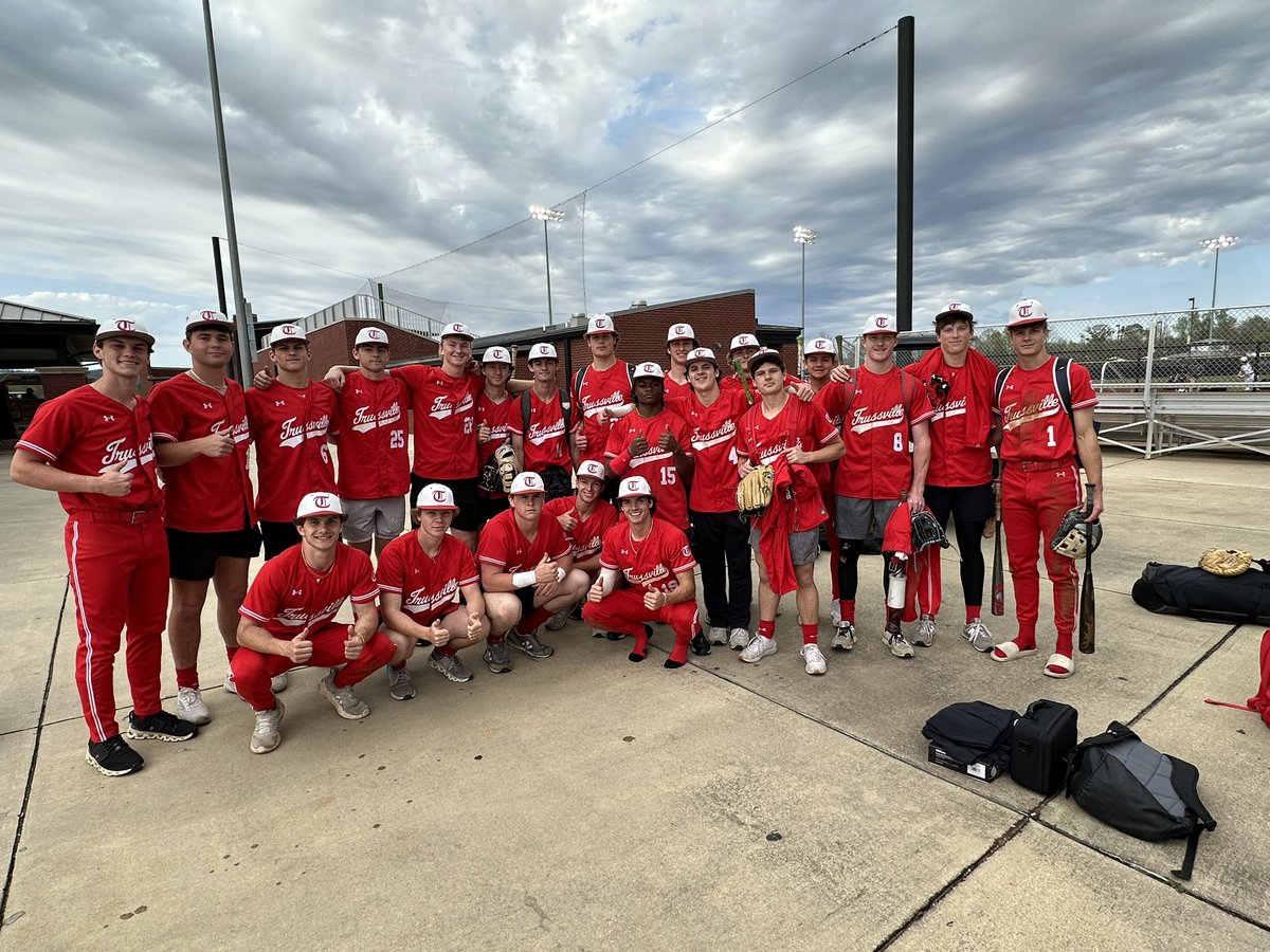 Varsity wins 10-0. <a href="/Chelmers2/">Christian Helmers</a> CG 1 hit shutout with 7 K’s. <a href="/CarsonWideman25/">Carson Wideman</a> 2 hits &amp; 3 RBI’s, <a href="/Rob4wright/">Rob Wright</a> 2 hits &amp; RBI, <a href="/SteeleHall6/">Steele Hall</a> <a href="/C_Simp28/">Cameron Simpson</a> hit each, <a href="/colbydurden18/">Colby Durden</a> hit &amp; 2 RBI’s. #RC