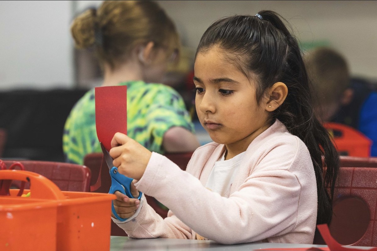 🎨 Igniting Creativity! Our @JacksonD205 artists are at it again, showcasing their talents and unleashing boundless creativity. Join us in celebrating their growth and artistic exploration! ✨ #WeAreD205 #WeAreJacksonD205