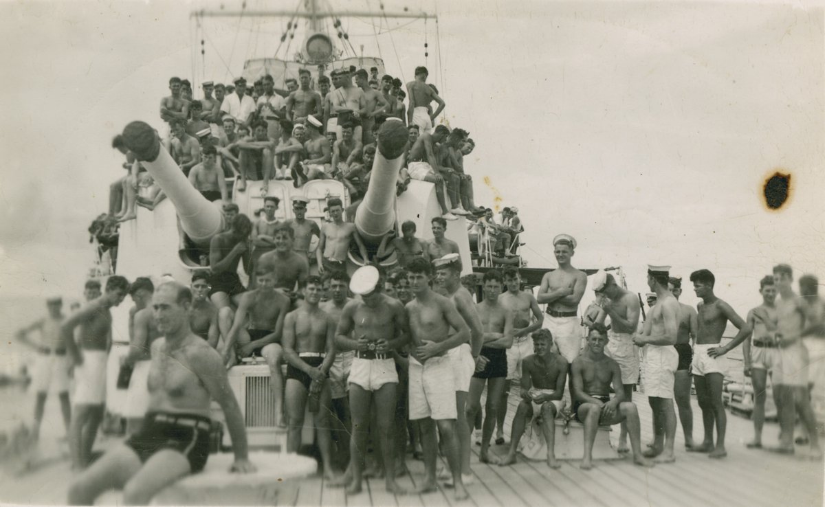 Another great image from the #Collection - HMS Achilles crew members relaxing on the way back from the UK to New Zealand, following the ship's recommissioning in early 1939 #NZNavy #voyage #history