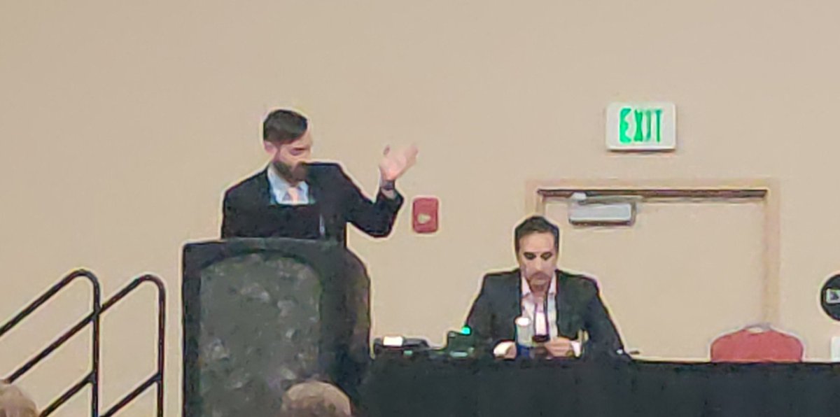 Awesome talk on the complexities in performing radiomics on abdominal MRI on patients with metastatic uveal melanoma #MUM by MD/PhD student Gabriel Casella at #SIR24SLC. Work was done via a strong collaboration between <a href="/JeffCVIR/">Jefferson Interventional Radiology</a>, <a href="/UChicagoMed/">UChicago Medicine</a> and the Giger lab. <a href="/RobertFordMD/">Robert Ford, MD</a>