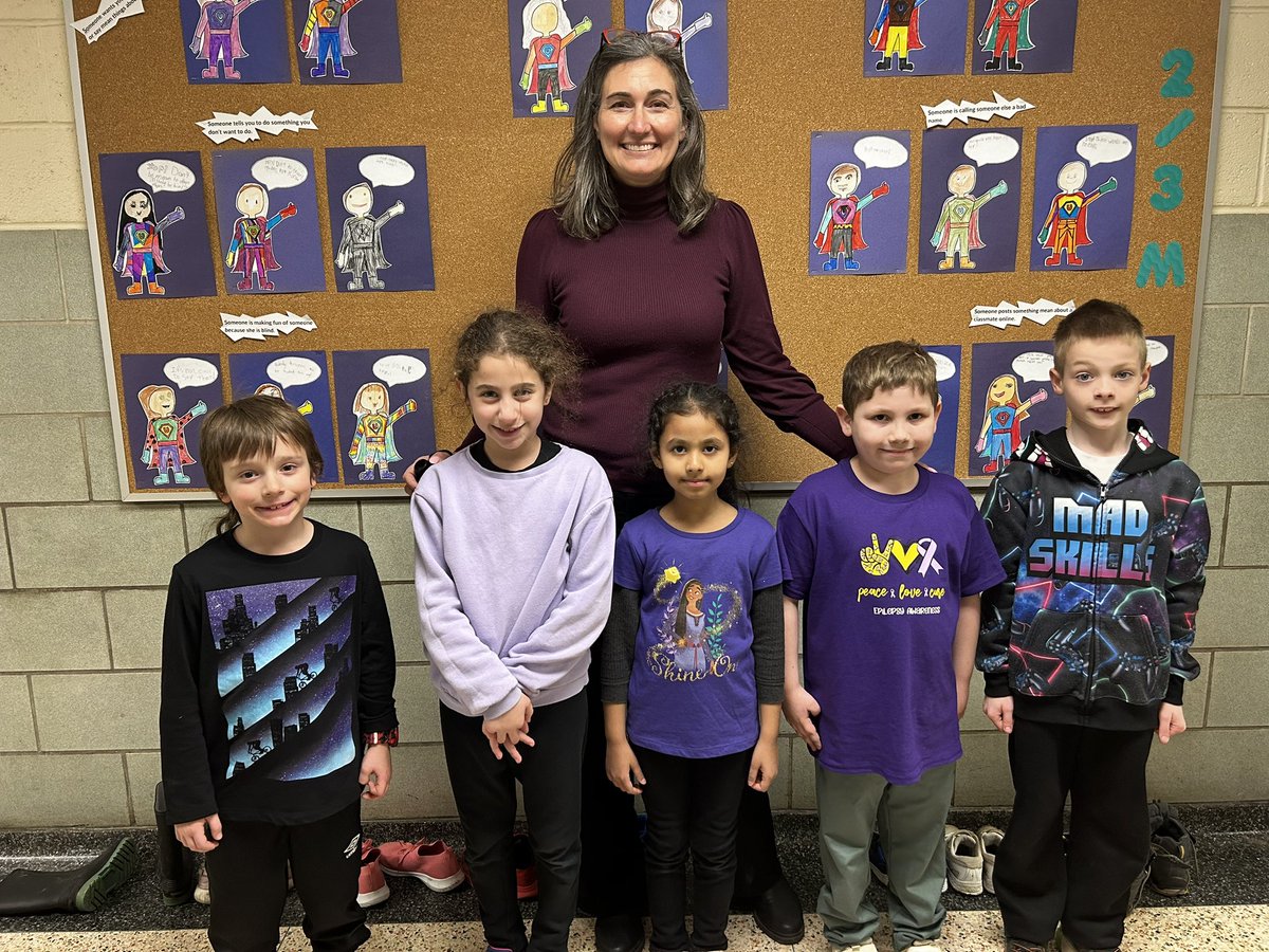 Mrs. Marlovits tweet media