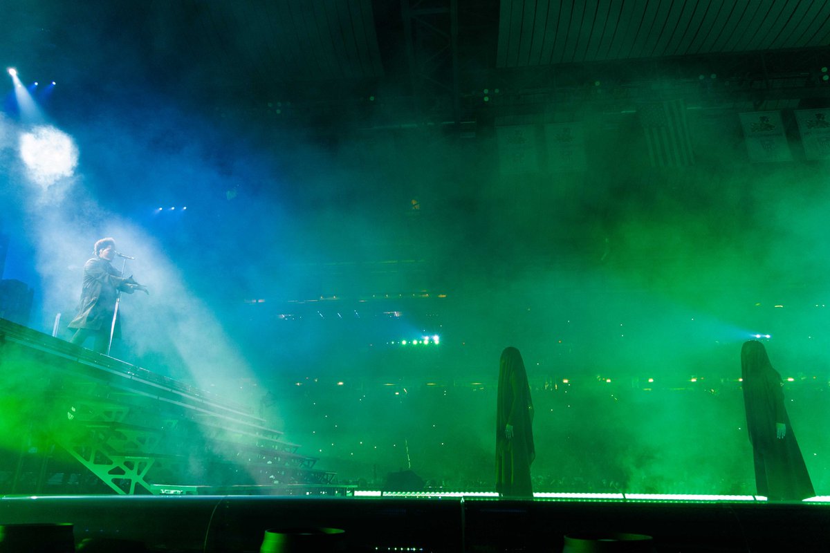 Andrew Roth tweet media