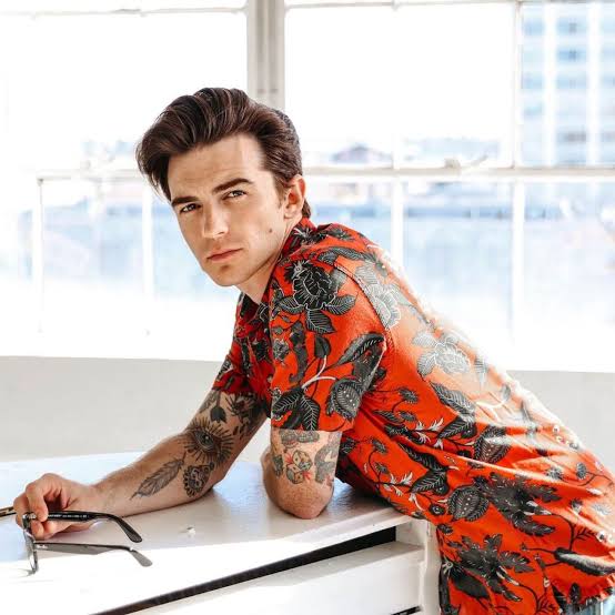 ClementDiogenes's tweet photo. @DrakeBell DRAKE, HERMANO, YA ERES MEXICANO! ❤️ https://t.co/0cURy5JVwF